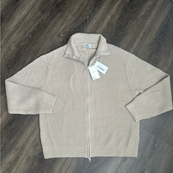 Other - New! AG Men’s cardigan. Flattering fit, gorgeous silhouette.